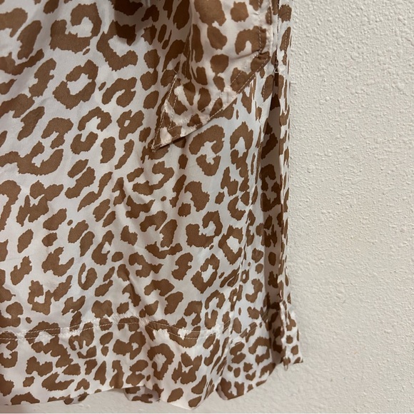 J. Crew Tie Waist Shirt Dress in Bold Leopard Button Up Size 2 - Picture 4 of 8
